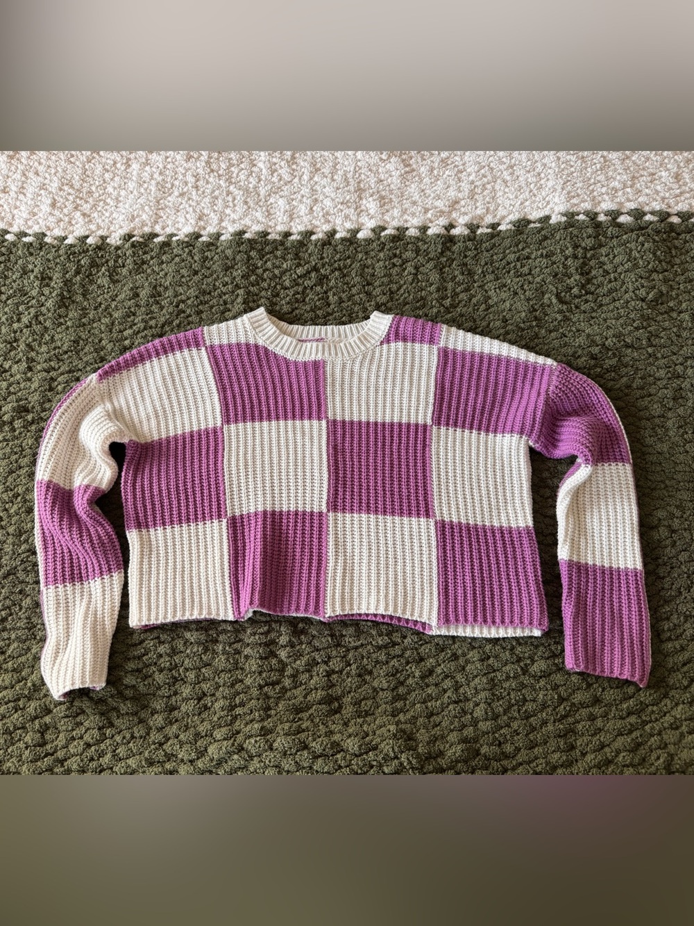 moon & madison Purple and Cream Checkerboard Cropped Crewneck Sweater
